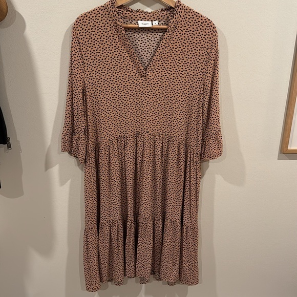 Saint Tropez Women’s Dot Dress V-neck 3/4 Sleeves Midi Tier Dress Size M - Picture 3 of 6